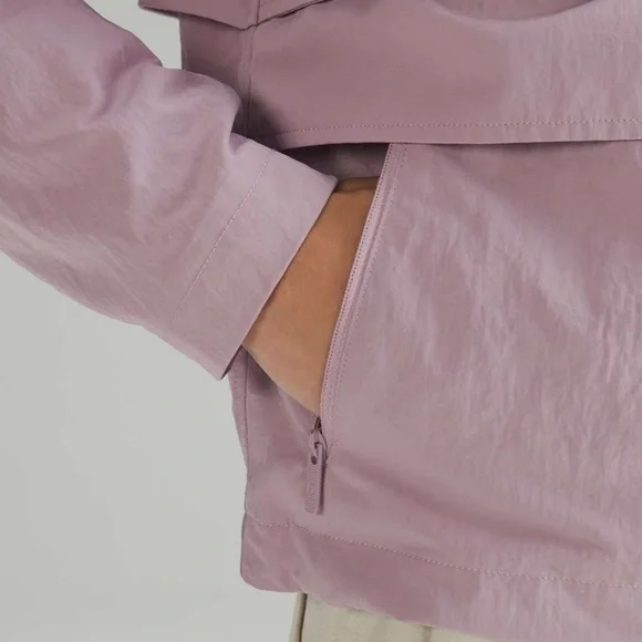 Lululemon Always Effortless Jacket
Dusty Rose - Picture 14 of 15